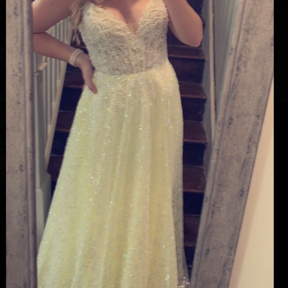 Prom dress - Picture 6 of 6